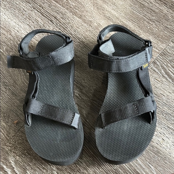 Black Platform Tevas - Picture 5 of 6